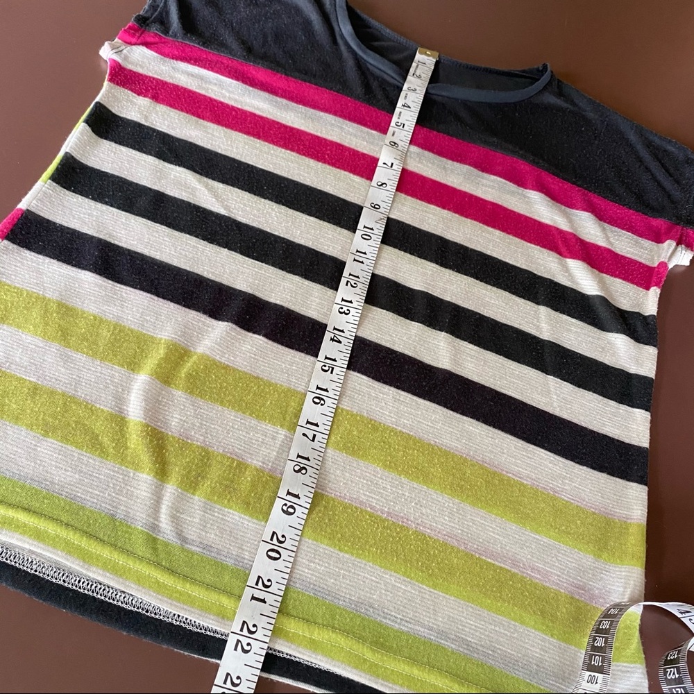 Striped thin sheer tee - Picture 11 of 15